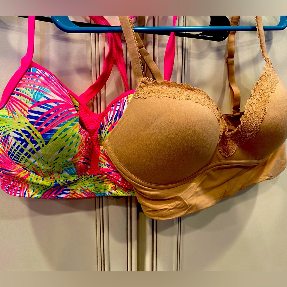 Lot of two VS bras 36D